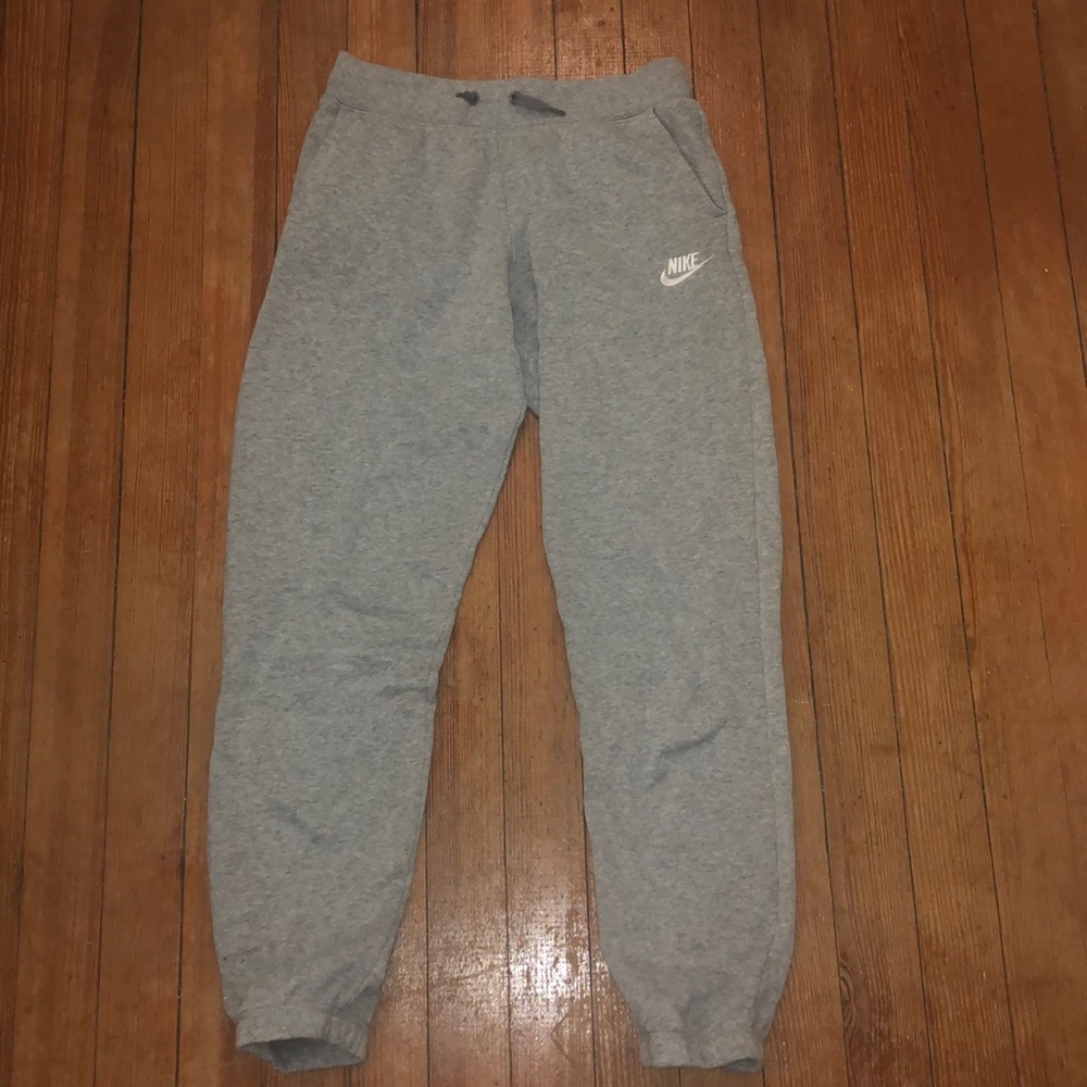 Gray Nike sweatpants
